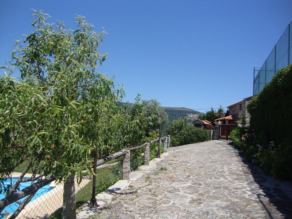 Refugio Dos Cregos Guest House Riba de Mouro Exterior photo